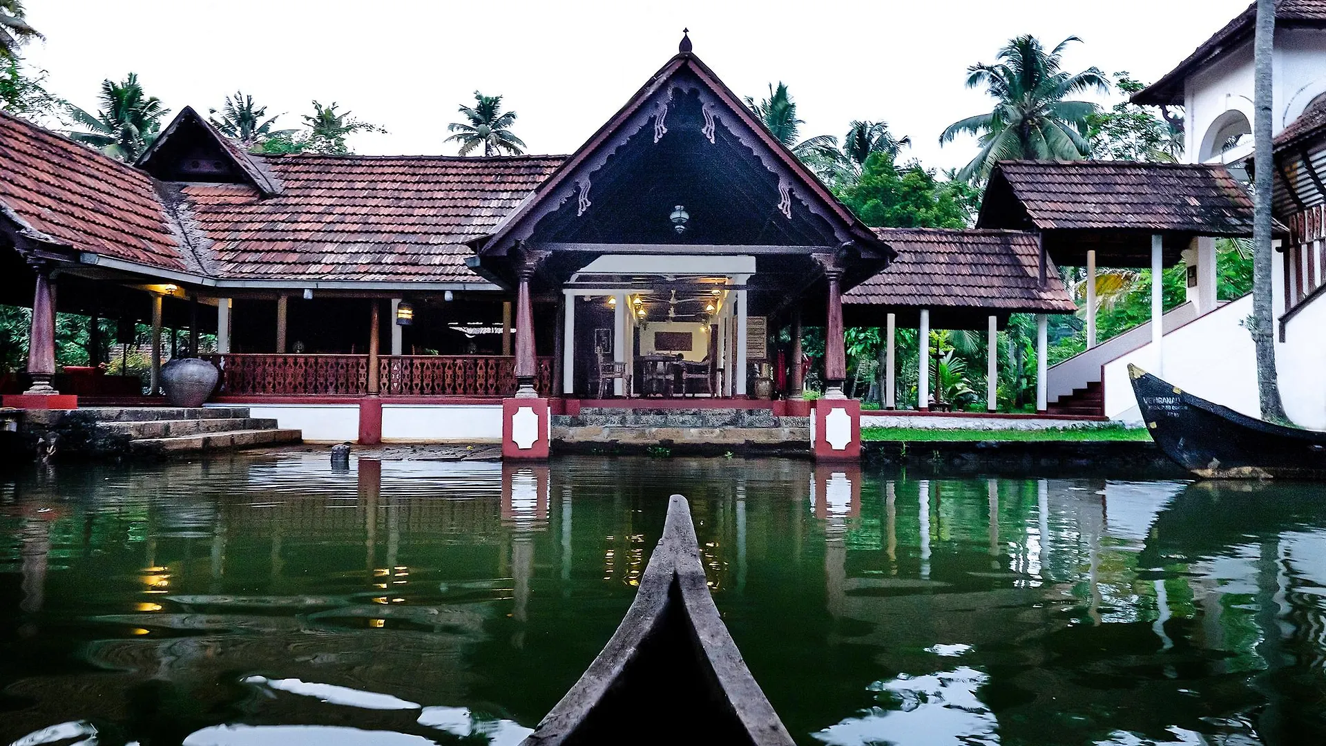 Coconut Lagoon Kumarakom - A Cgh Earth Experience 5*,